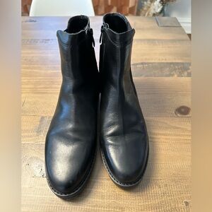 Franco Sarto Winter/Fall boot